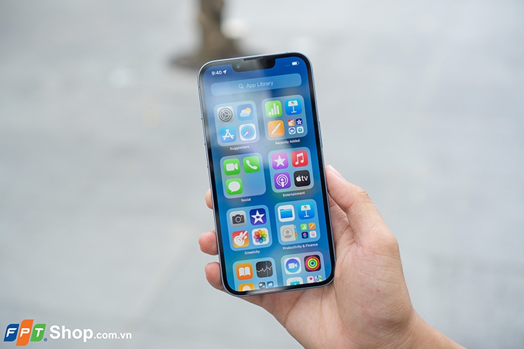 Trên tay iPhone 14 siêu hot 18