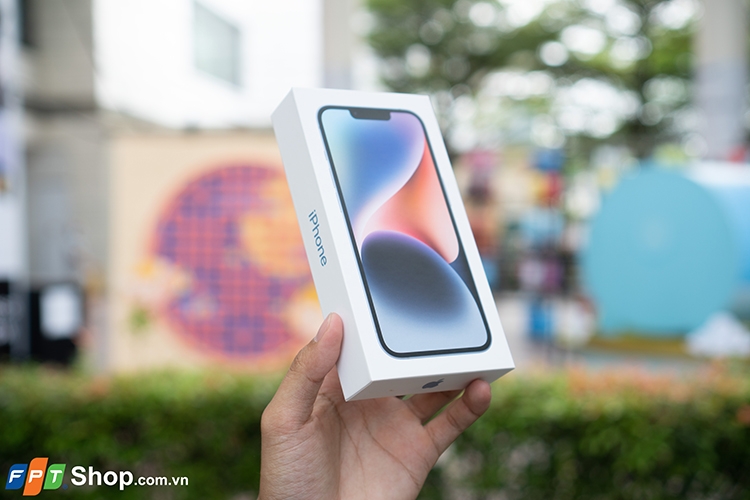 Trên tay iPhone 14 siêu hot 2
