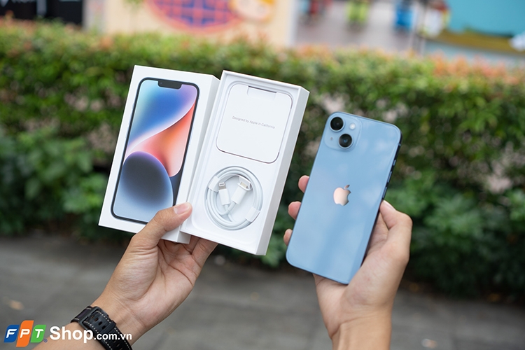 Trên tay iPhone 14 siêu hot 6