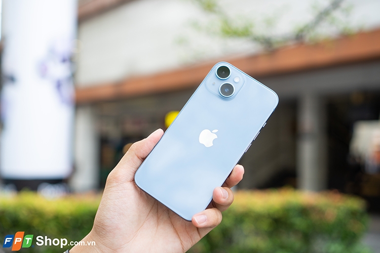 Trên tay iPhone 14 siêu hot 9