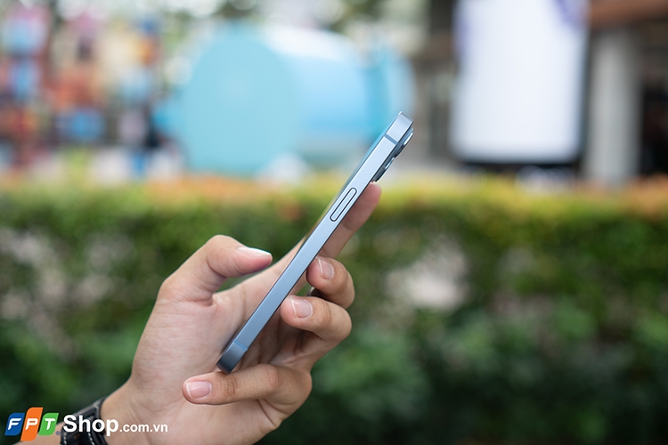 Trên tay iPhone 14 siêu hot 15