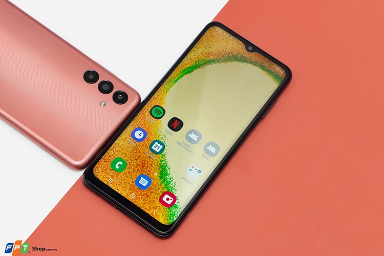 Với pin 5.000 mAh, Samsung Galaxy A04s “cân” tốt mọi trải nghiệm thường ngày của tân sinh viên 3