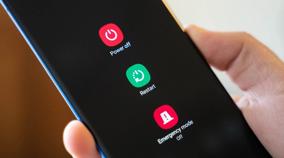 Màn hình điện thoại Android bị mất màu - Ảnh 02