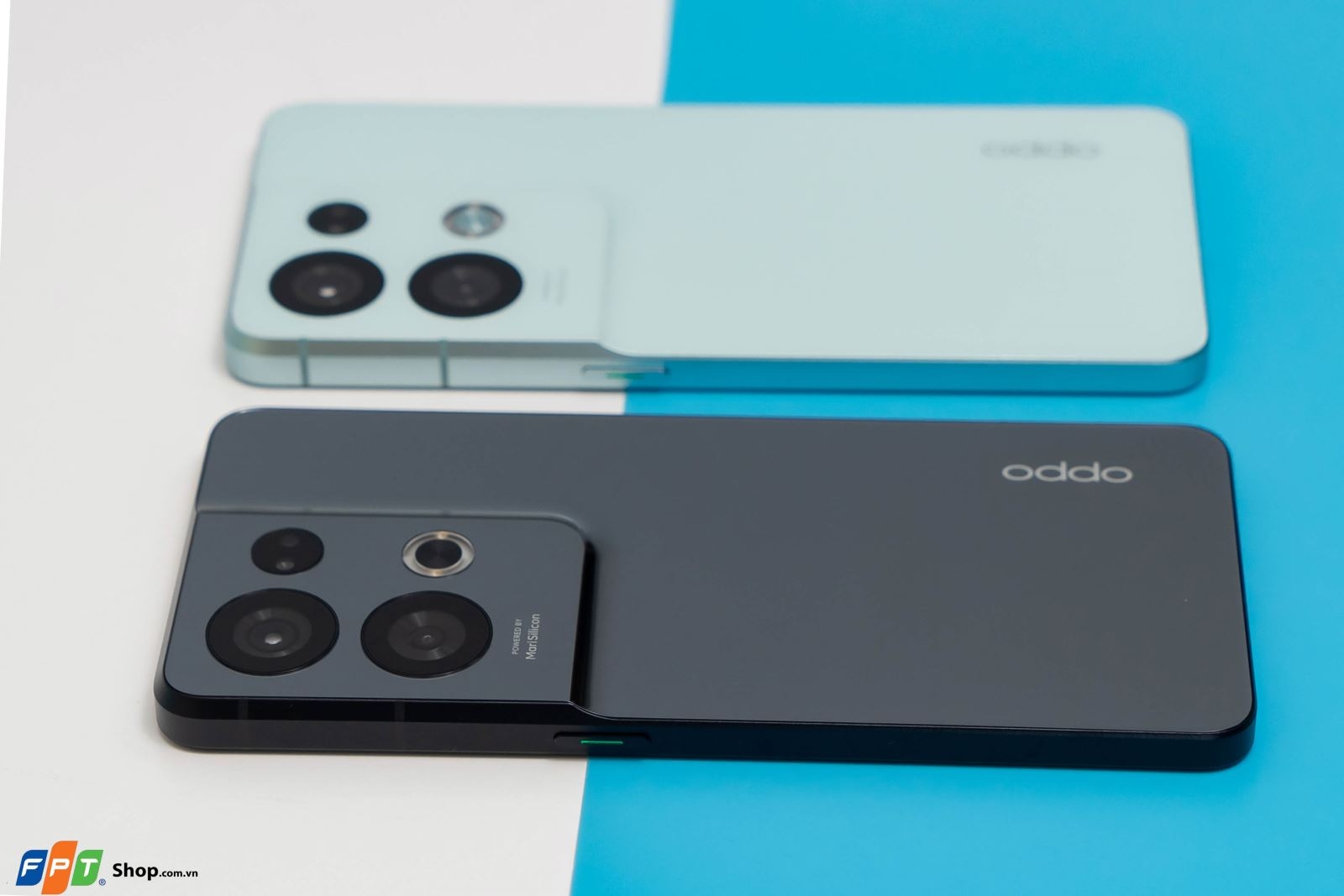 Trên tay OPPO Reno8 Pro 5G: Siêu chip kép, sạc nhanh 80W, giá 18.99 triệu đồng