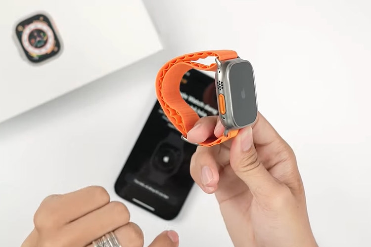 Trên tay Apple Watch Ultra 11