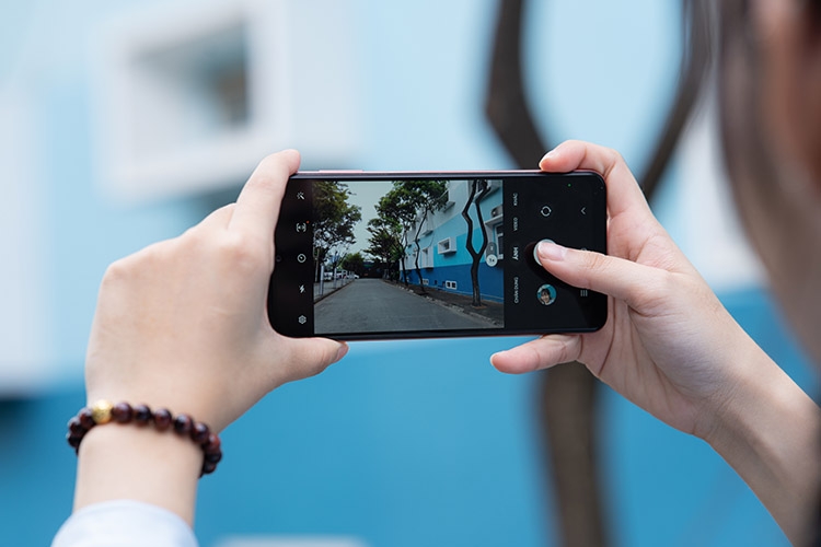 Samsung Galaxy A04s cân mọi tác vụ với pin 5.000 mAh 6