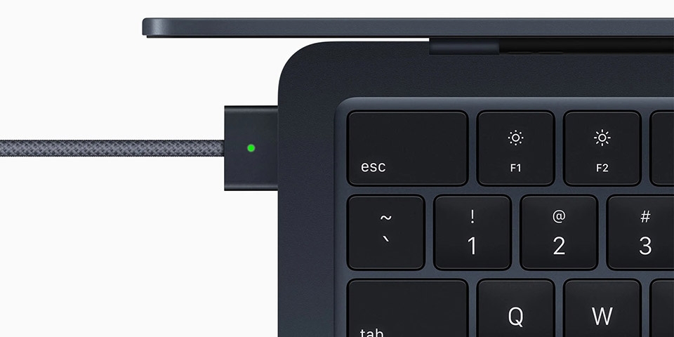 Thông tin MacBook Pro 2022 (ảnh 2) Thông tin MacBook Pro 2022 (ảnh 2)