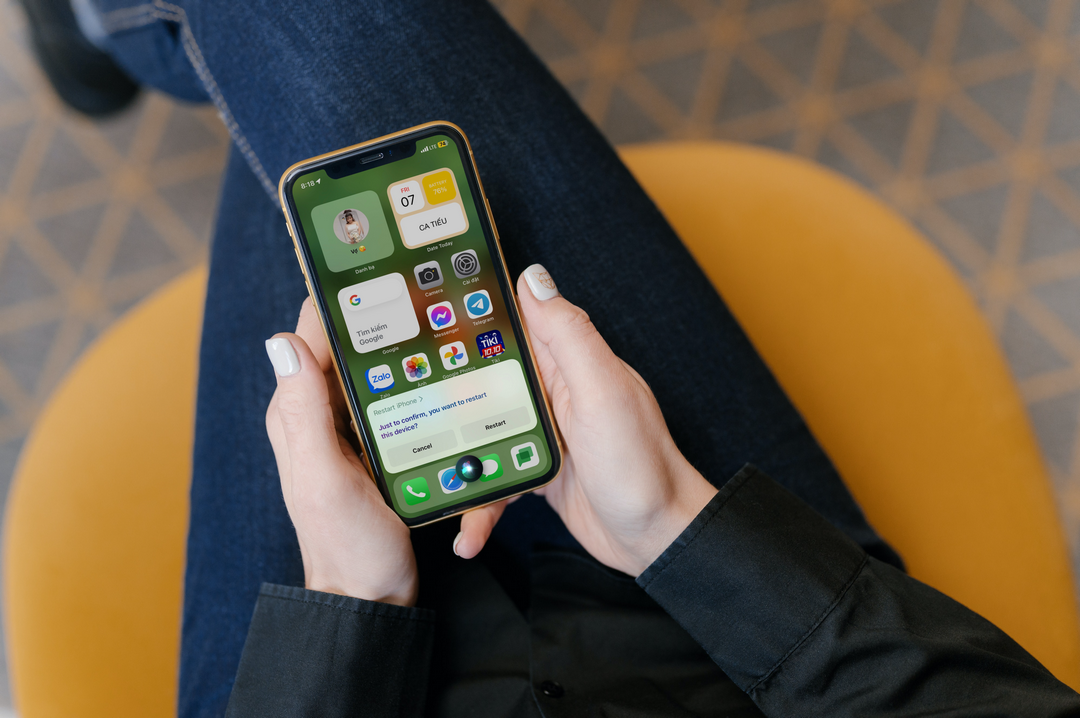 Cách khởi động lại iPhone khi máy bị hư nút nguồn - Ảnh 1