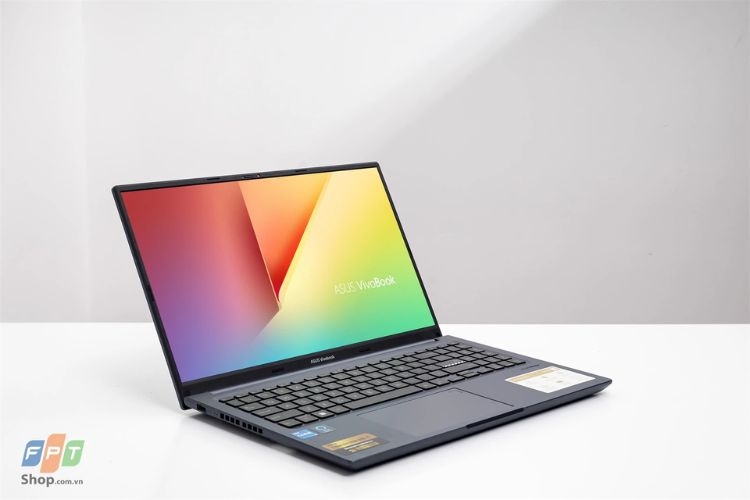 Top laptop màn hình Oled chất lượng nên mua năm 2022