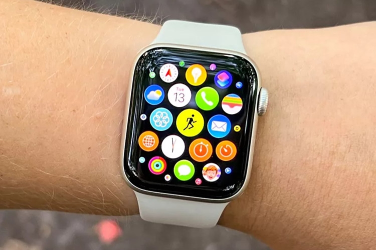 Trên tay Apple Watch SE 2022 2