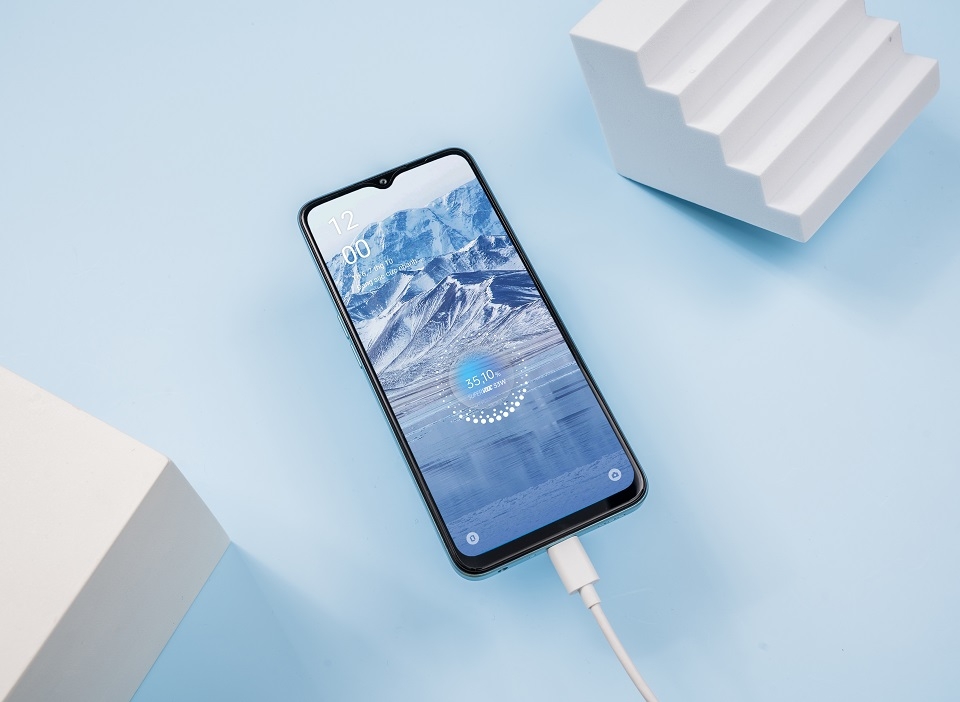 OPPO A77s ra mắt tại VN: Thiết kế hiện đại, đa nhiệm mượt mà, giá chỉ 6.29 triệu đồng