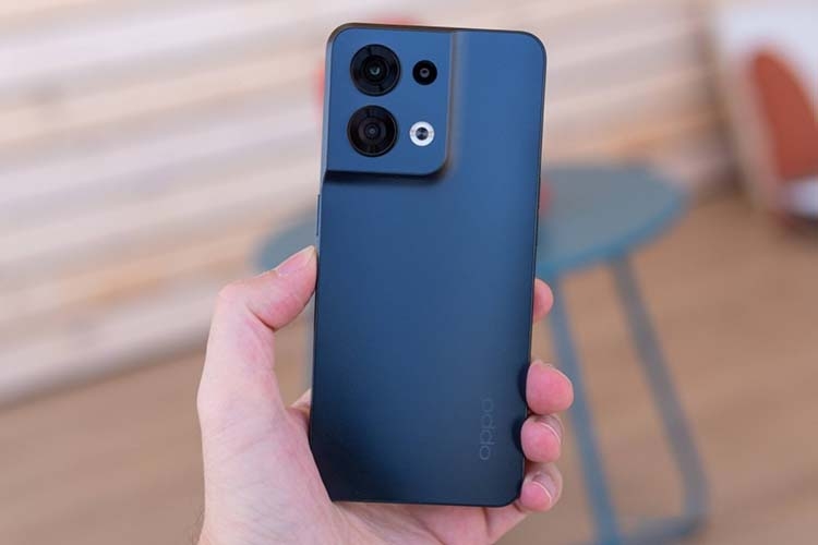 OPPO Reno8