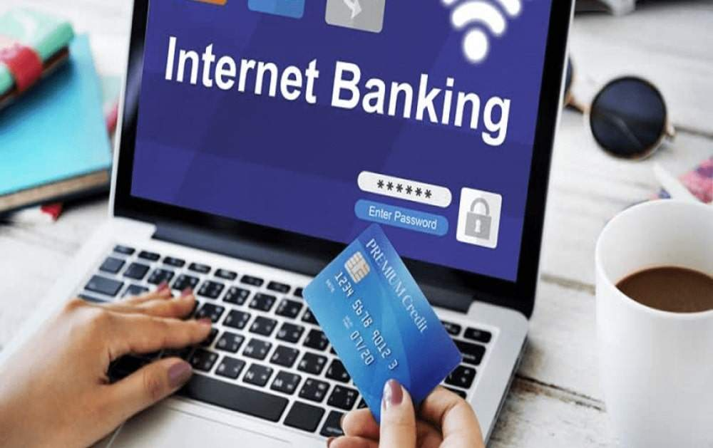 Phân biệt Mobile Banking và Internet Banking