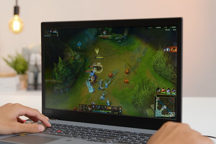 Mẫu laptop dòng Lenovo ThinkPad (Ảnh 3)