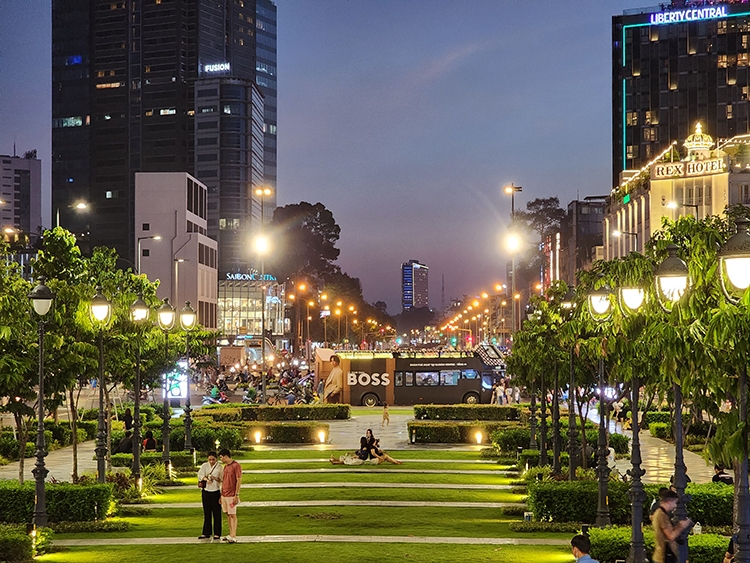 của Samsung, xứng đáng là smartphone dẫn đầu công nghệ 2022 22233