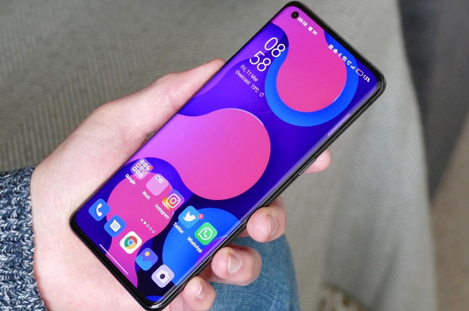 Điện thoại OPPO bị nóng - Ảnh 01