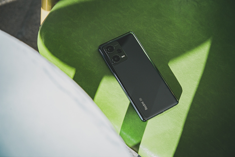 Xiaomi Redmi Note 12 Pro+ - Ảnh 02