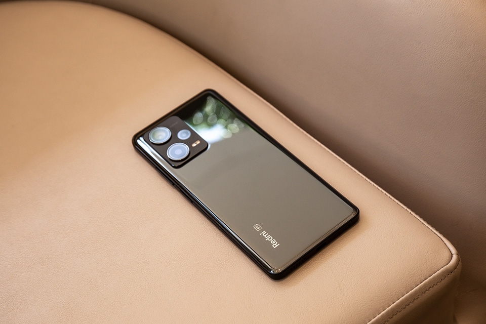 Xiaomi Redmi Note 12 Pro+ - Ảnh 03