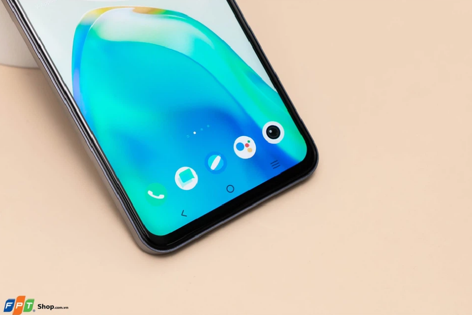 Sau 2 tuần sử dụng, vivo V25e liệu có phải là lựa chọn tốt? hình 2