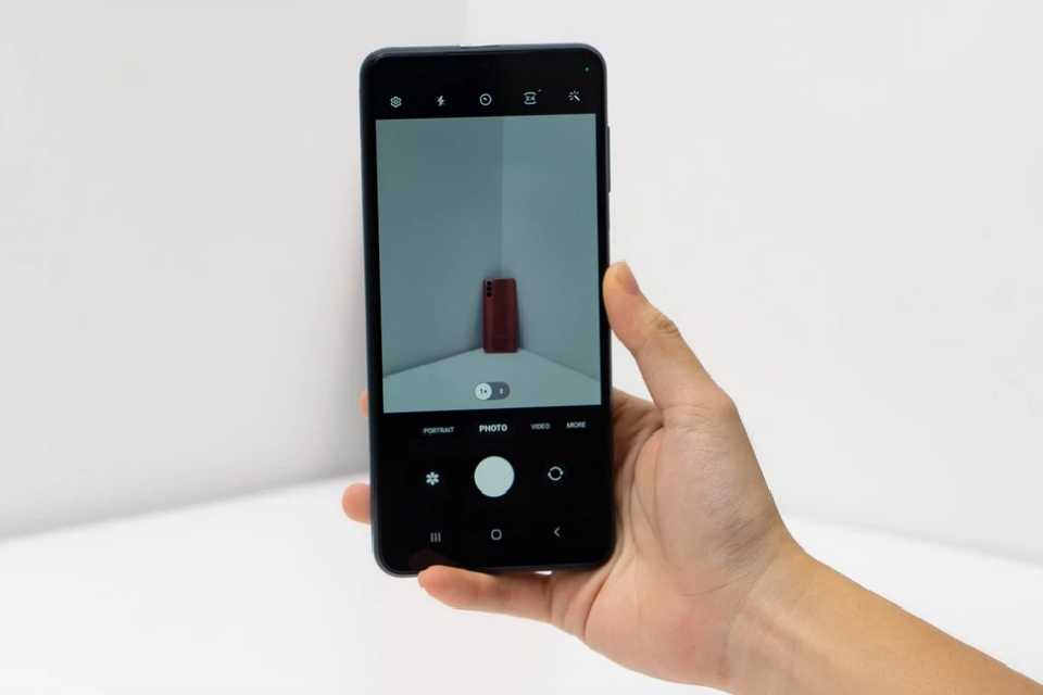 Sau 2 tuần sử dụng, vivo V25e liệu có phải là lựa chọn tốt? hình 3