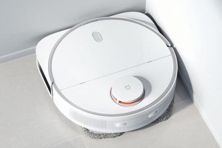 Nội trợ thông thái với robot hút bụi Xiaomi tự giặt giẻ