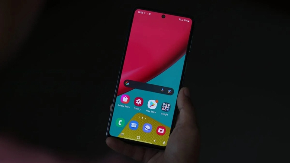 Tấm nền OLED của Galaxy M54 có thể không được cung cấp bởi Samsung Display