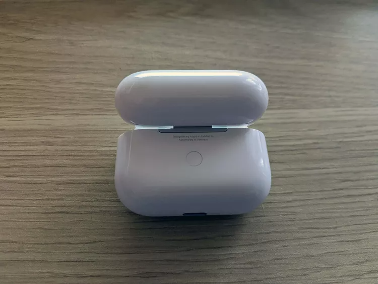 Cách kết nối Airpods với laptop Windows 11