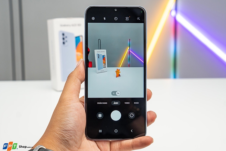 “Đa Z năng” như GenZ: Vừa học vừa làm với Samsung Galaxy A23 5G trên tay 09