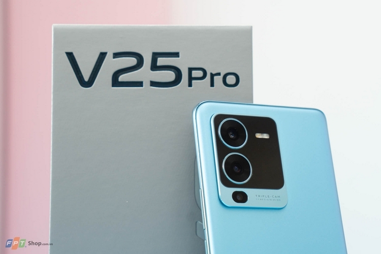 Cụm camera trên vivo V25 Pro