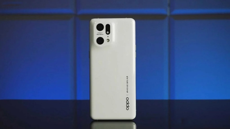 OPPO Find X6 Pro sẽ có các phiên bản mặt lưng kính và da cực sang