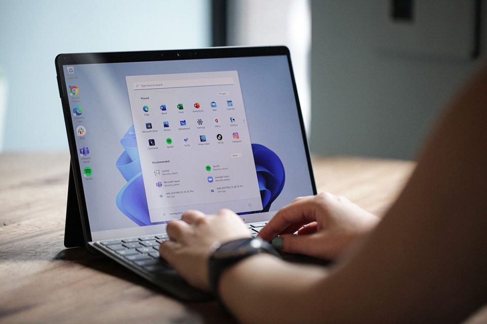 5 việc cần làm sau khi cài Windows 11 - Ảnh 01