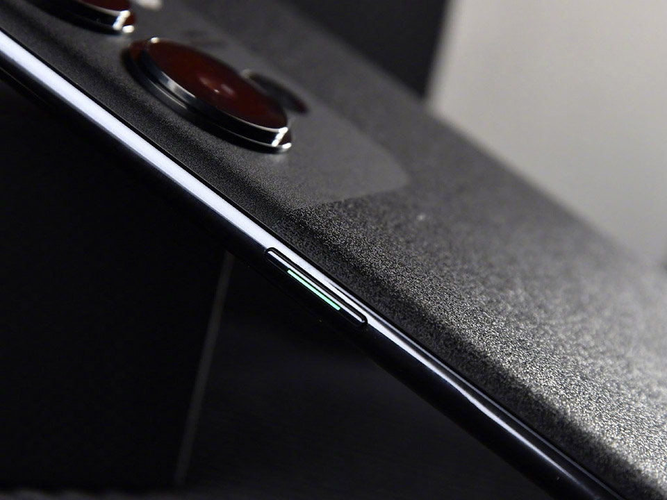 Trên tay OPPO Reno9 Pro (ảnh 7)