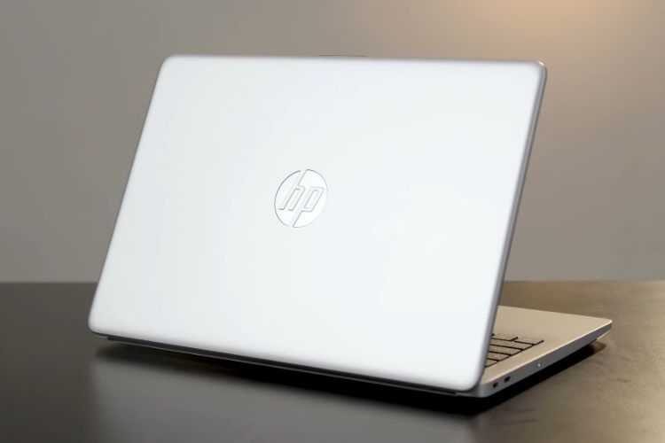 HP 240 G9 i5 1235U: Thiết kế di động, cấu hình mạnh mẽ