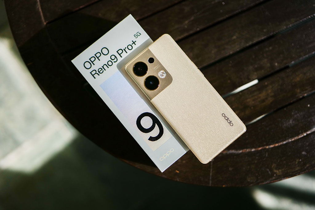 Trên tay Reno9 Pro+ (ảnh 1)