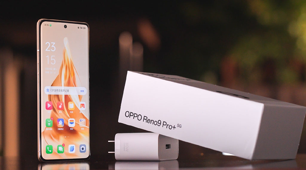 Trên tay Reno9 Pro+ (ảnh 3)
