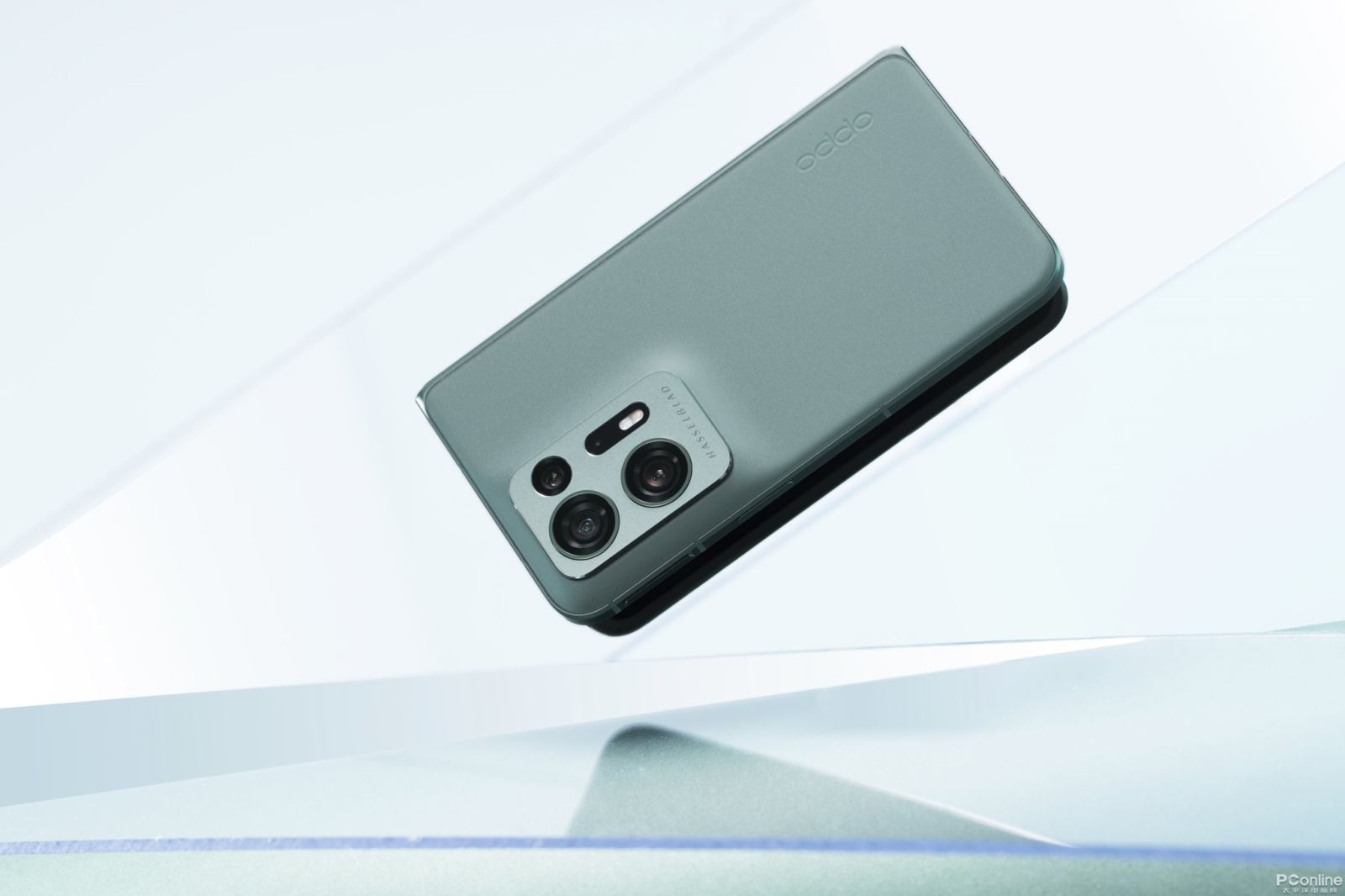 OPPO Find N2 - Ảnh 09