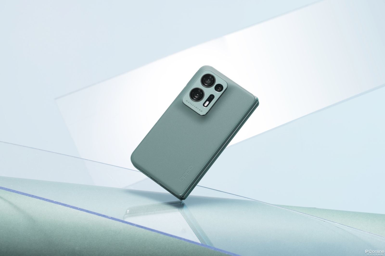 OPPO Find N2 - Ảnh 07