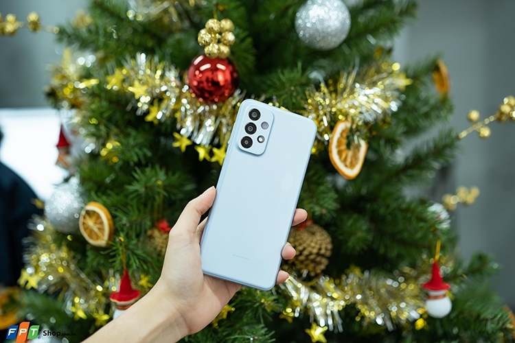 Samsung Galaxy A23 5G Xanh Năng Động 8989
