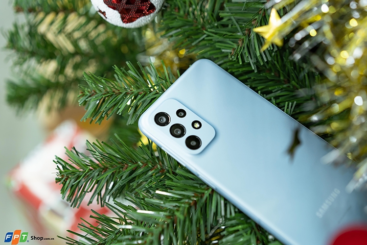 Samsung Galaxy A23 5G Xanh Năng Động