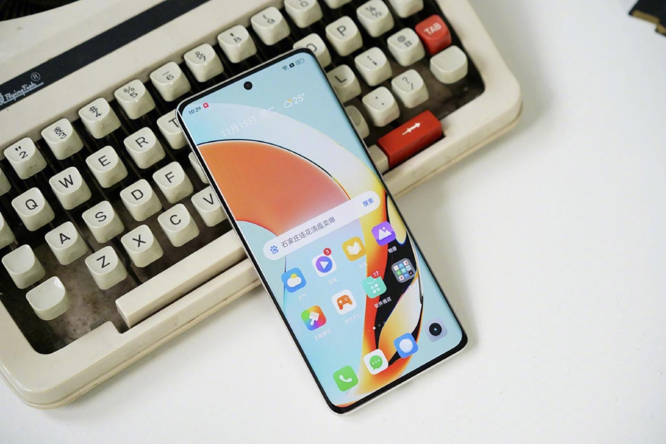 Realme 10 Pro+ (ảnh 1)