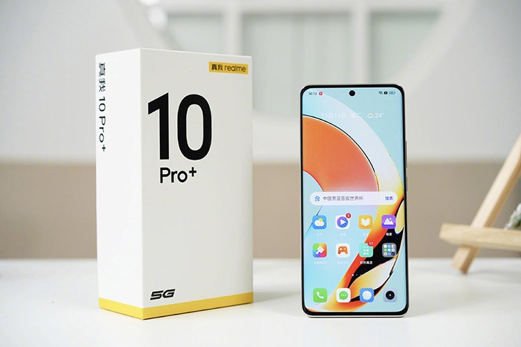 Trên tay Realme 10 Pro+ (ảnh 1)