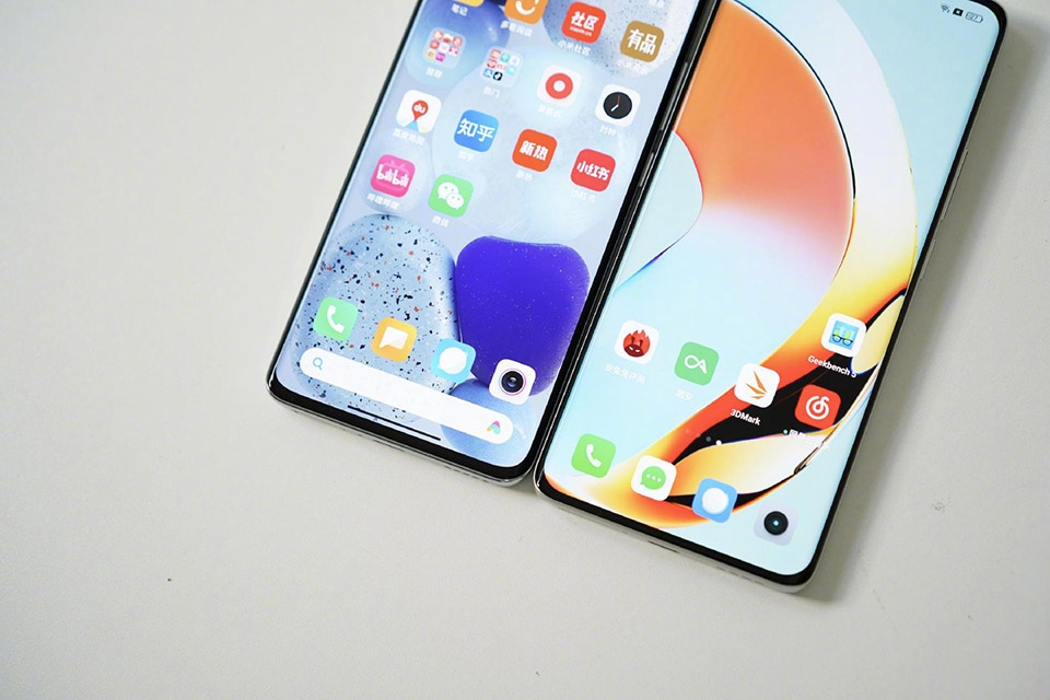 Trên tay Realme 10 Pro+ (ảnh 6)