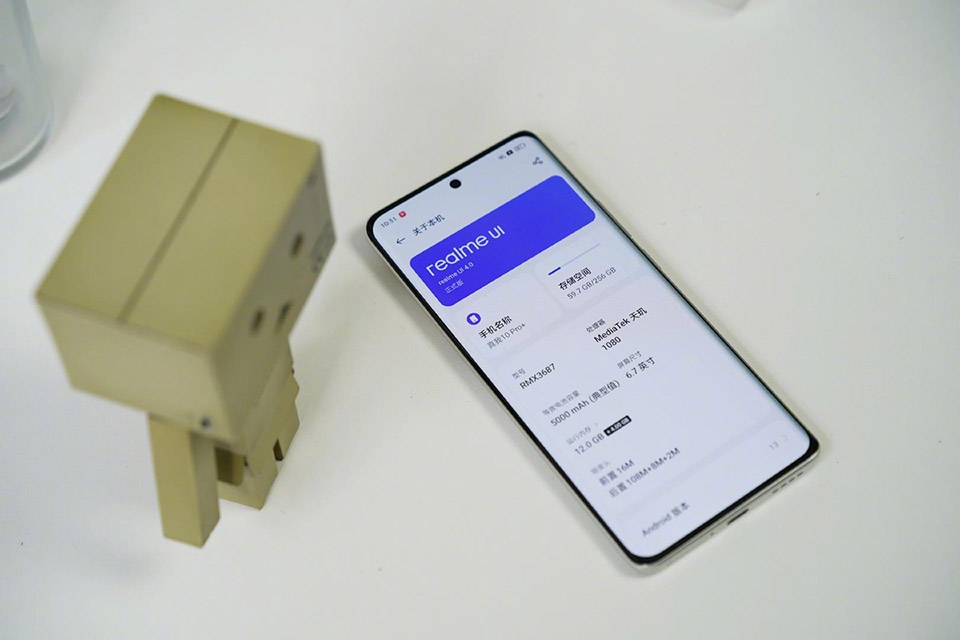 Trên tay Realme 10 Pro+ (ảnh 12)