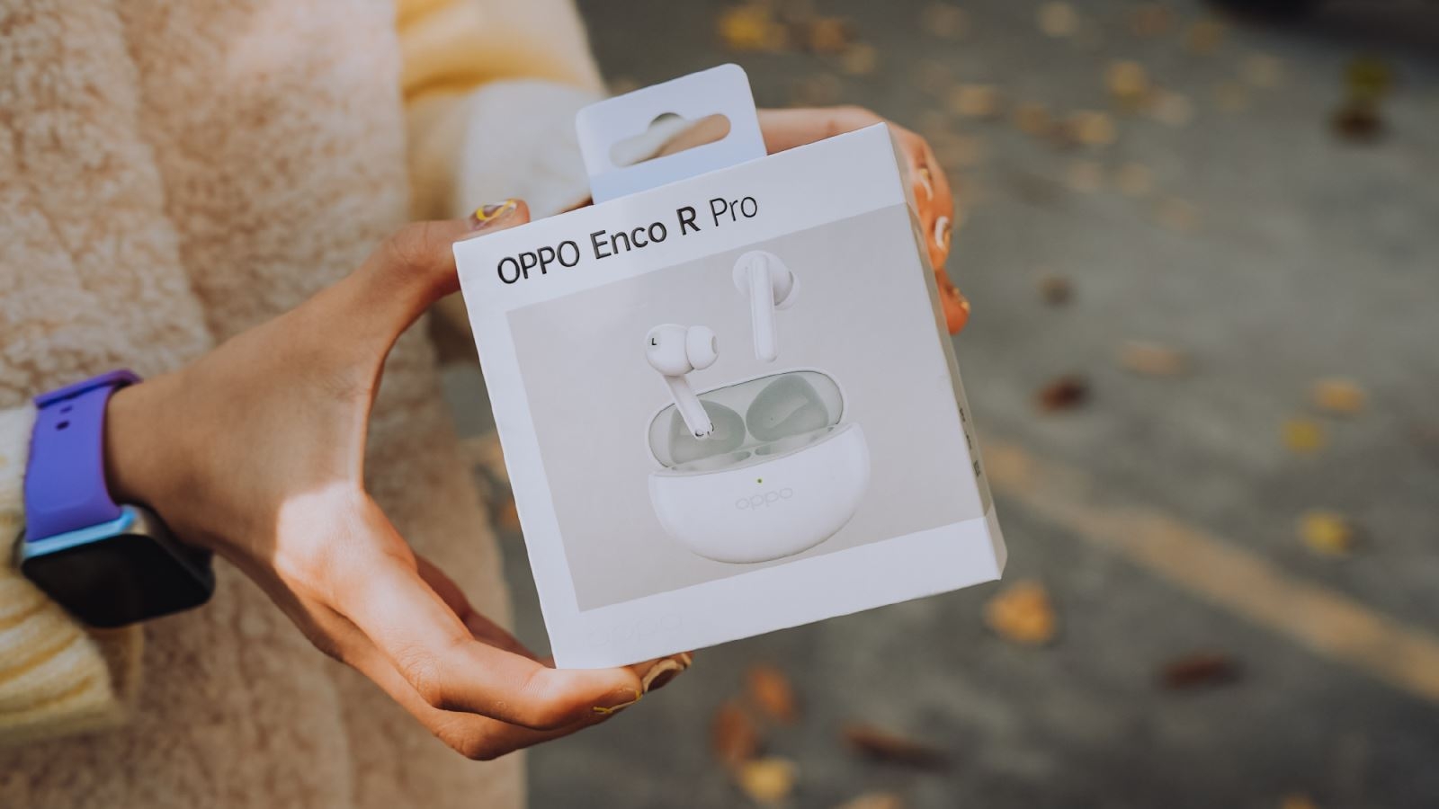 Trên tay OPPO Enco R Pro (ảnh 1)