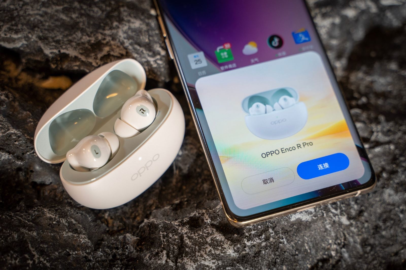 Trên tay OPPO Enco R Pro (ảnh 3)