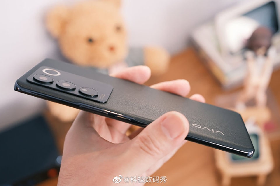 Trên tay Vivo S16 (ảnh 3)