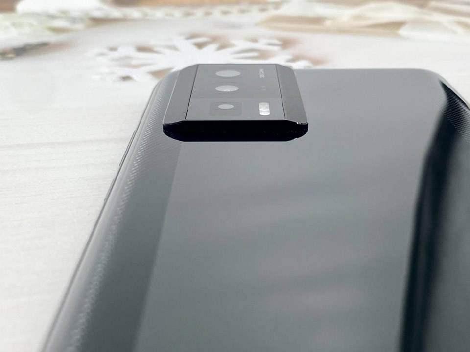 Trên tay Redmi K60 Pro (ảnh 11)