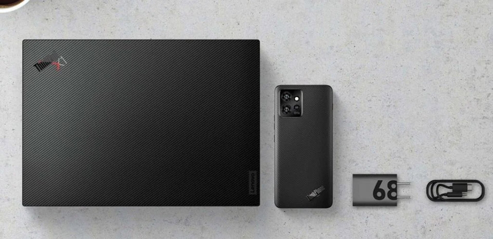 Motorola ThinkPhone (ảnh 1)