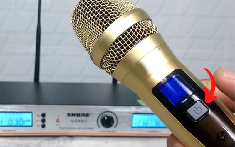 Khởi động micro không dây