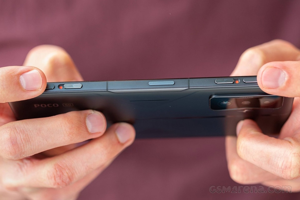 POCO F4 GT